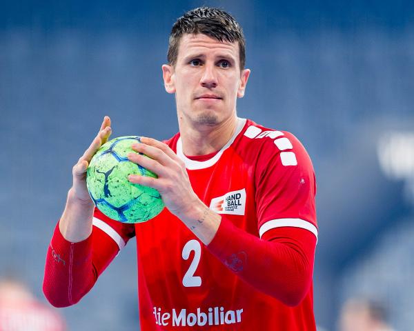 Andy Schmid und die Schweiz treffen im Eröffnungsspiel der Handball-EM 2024 auf Deutschland.